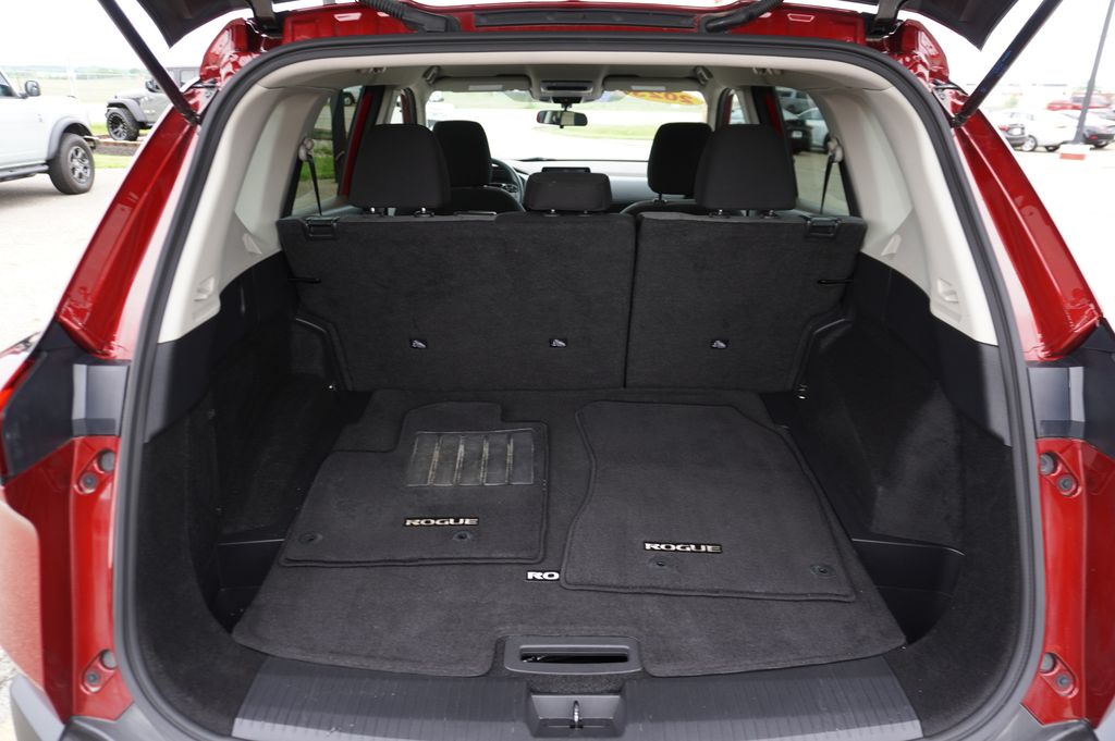 used 2023 Nissan Rogue car, priced at $21,034