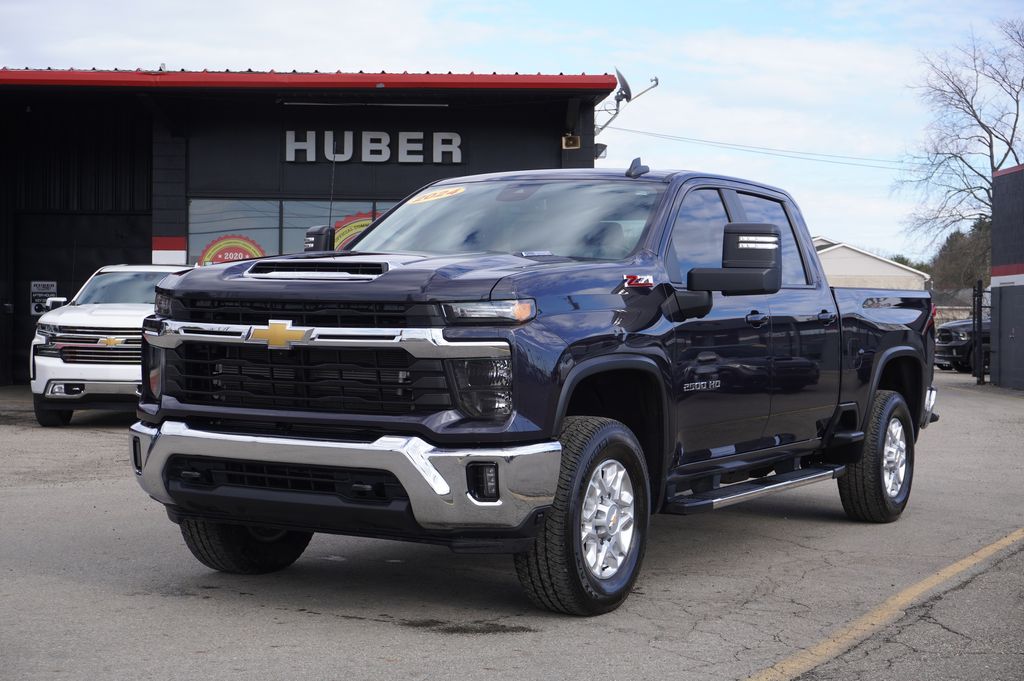 used 2024 Chevrolet Silverado 2500 HD car, priced at $54,328