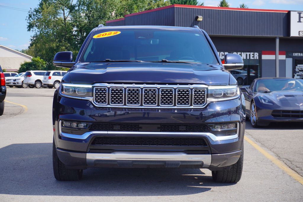 2022 Jeep Grand Wagoneer II photo 2