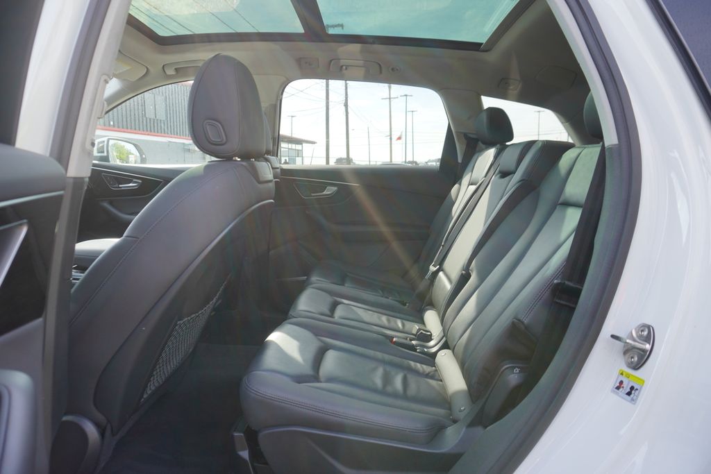 2021 Audi Q7 Premium Plus 55 photo 4
