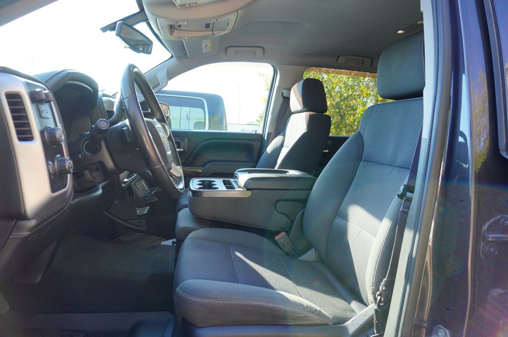 2016 Gmc Sierra 1500 SLE photo 2
