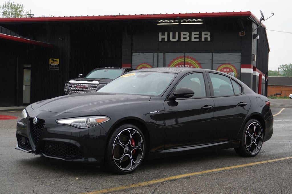 2022 Alfa Romeo Giulia 2.0 Ti Veloce Auto AWD's photo