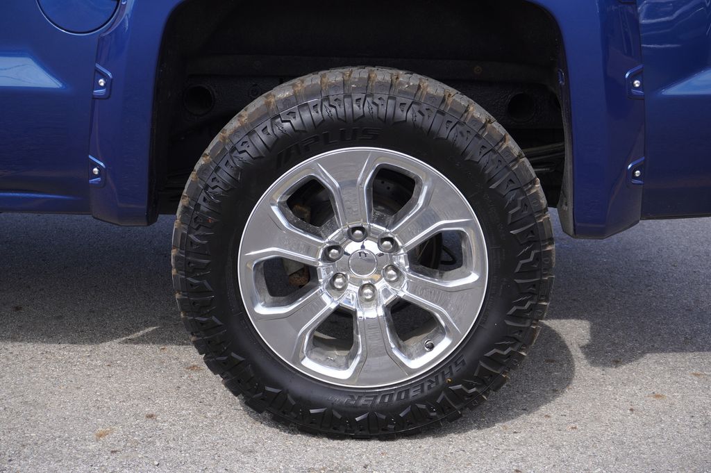 used 2015 Chevrolet Silverado 1500 car, priced at $21,656