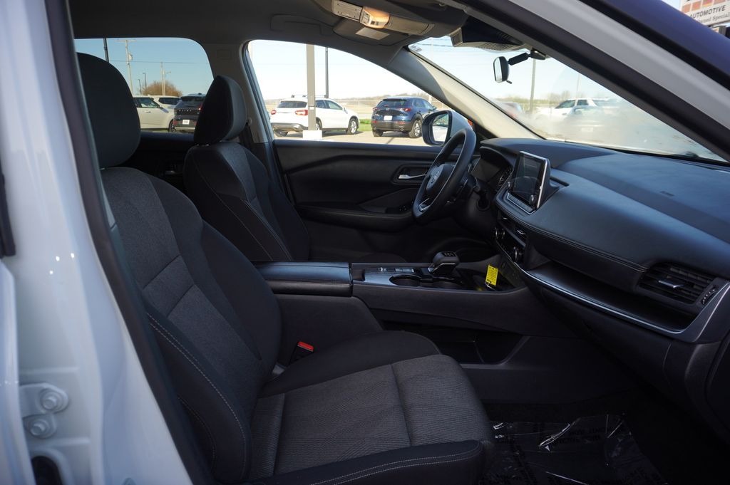 used 2024 Nissan Rogue car, priced at $18,221