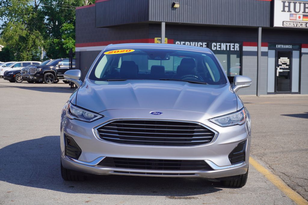 2020 Ford Fusion SEL photo 2