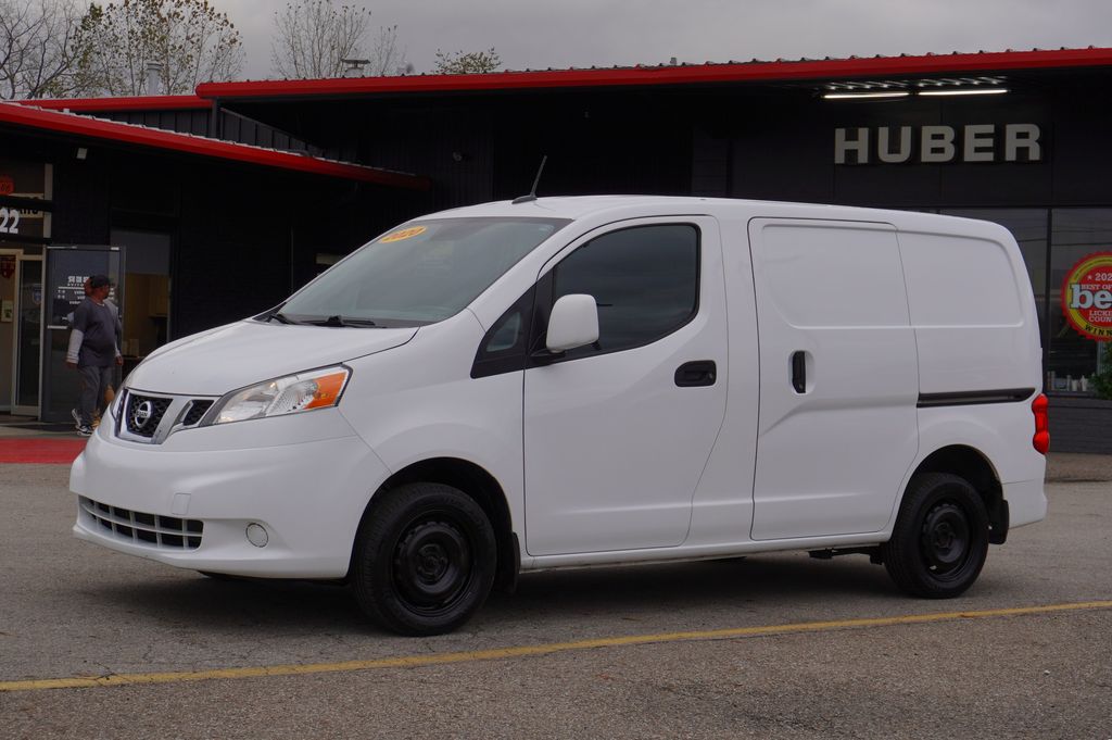 2020 Nissan NV200 SV