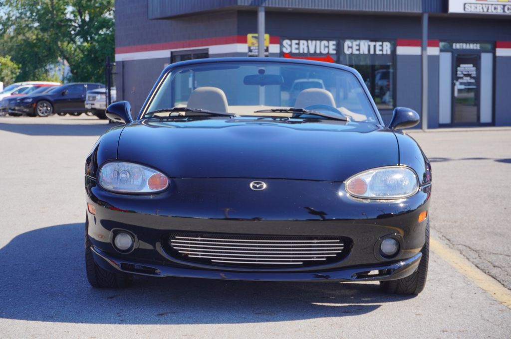 1999 Mazda MX-5 Miata Miata Touring photo 2