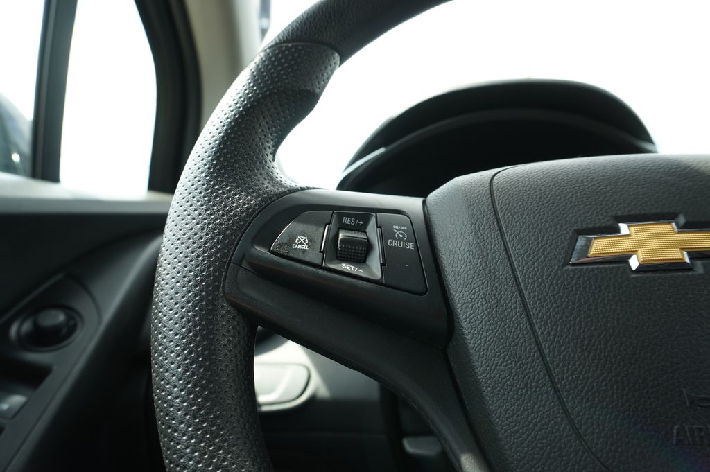 used 2020 Chevrolet Trax car, priced at $12,565