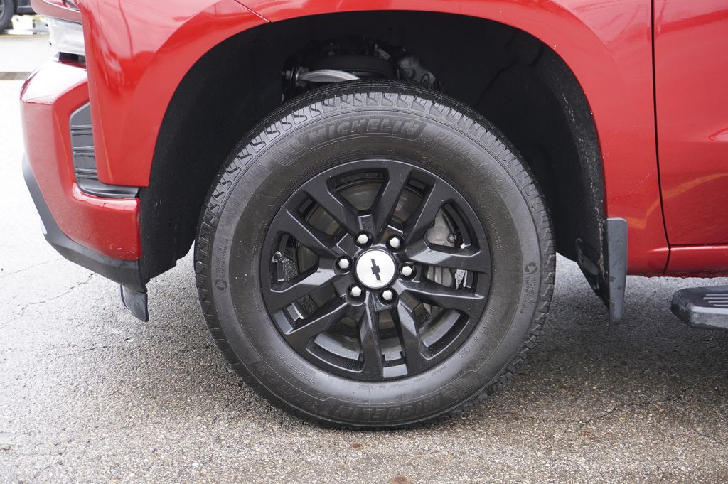 used 2019 Chevrolet Silverado 1500 car, priced at $32,613