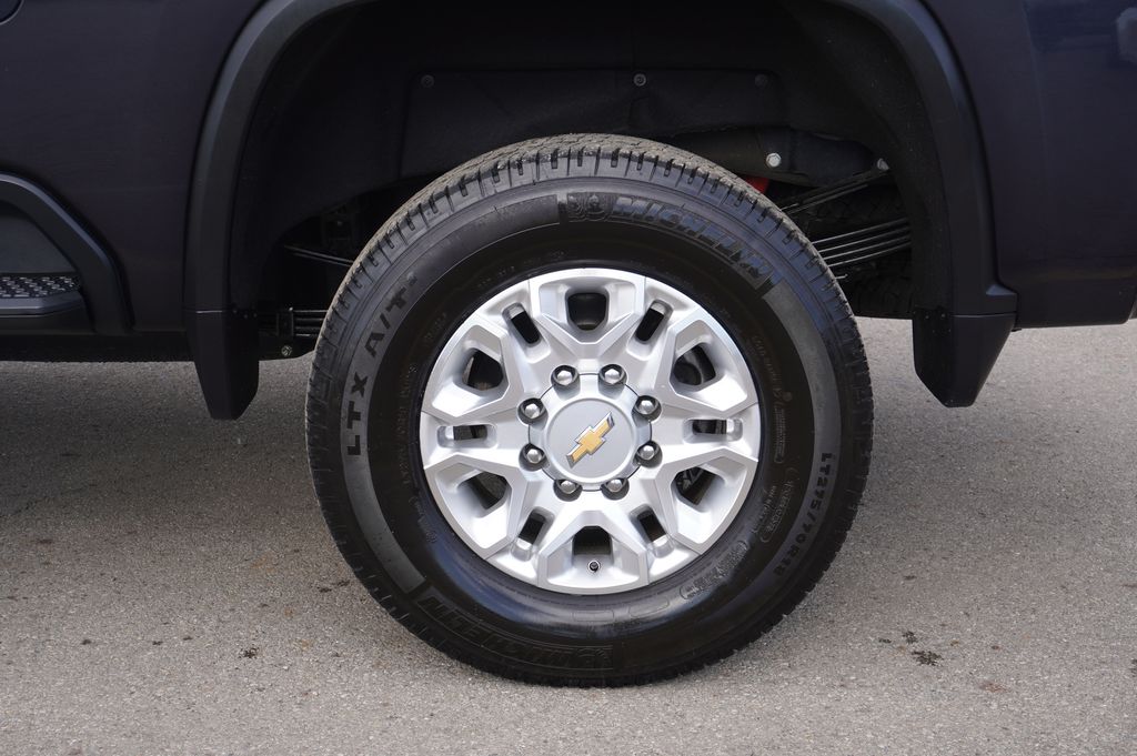 used 2024 Chevrolet Silverado 2500 HD car, priced at $54,328