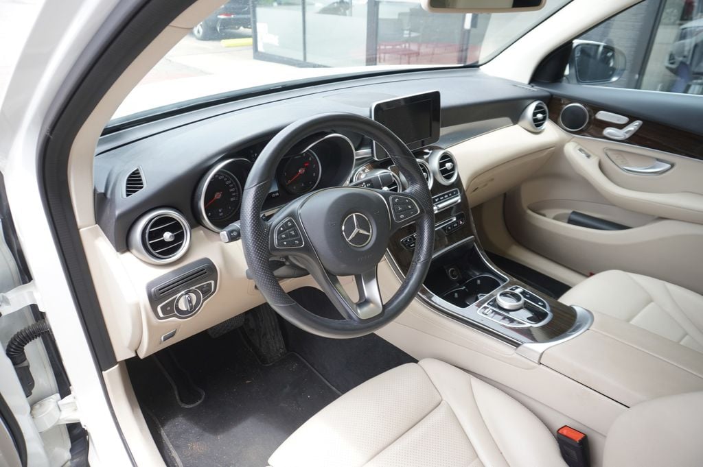 used 2019 Mercedes-Benz GLC 300 car, priced at $22,010