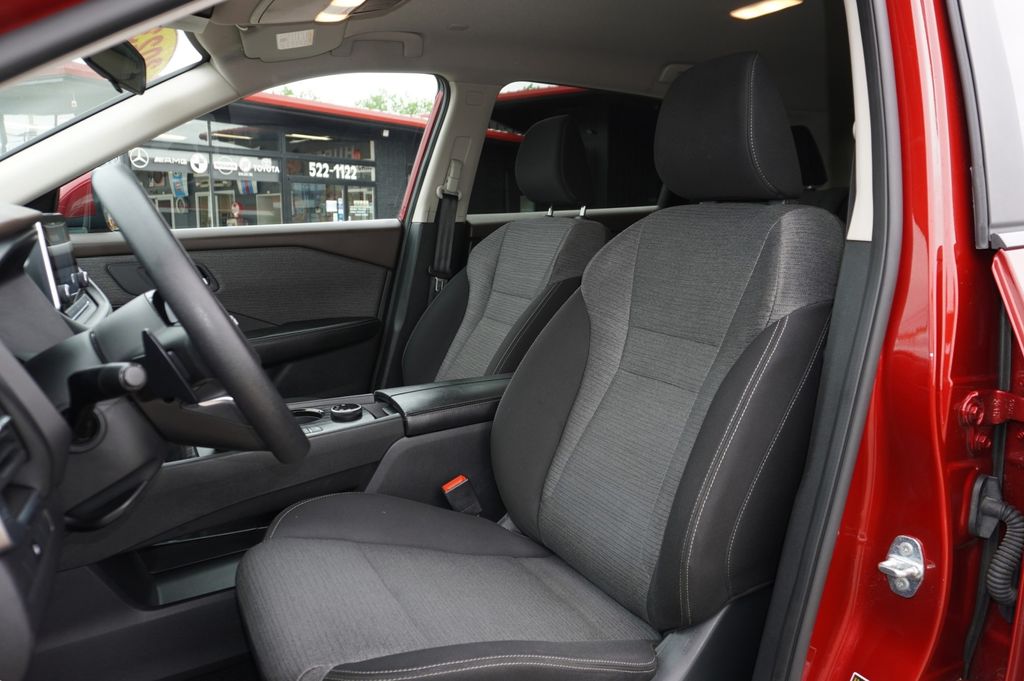 used 2023 Nissan Rogue car, priced at $21,034