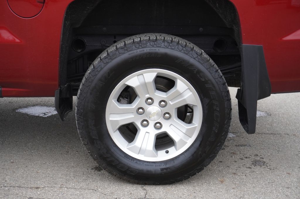 used 2018 Chevrolet Silverado 1500 car, priced at $22,729