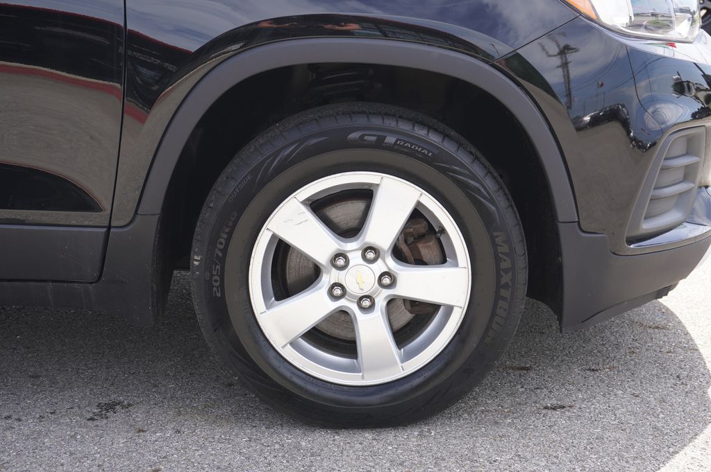 used 2020 Chevrolet Trax car, priced at $12,565