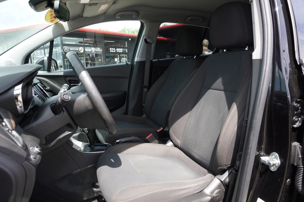used 2020 Chevrolet Trax car, priced at $12,565