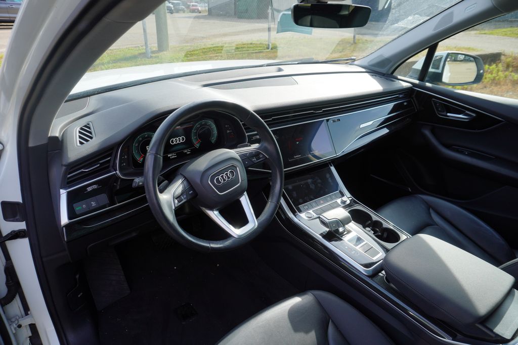 2021 Audi Q7 Premium Plus 55 photo 3