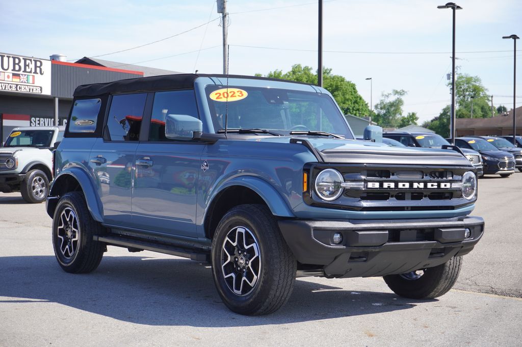 used 2023 Ford Bronco car, priced at $39,618