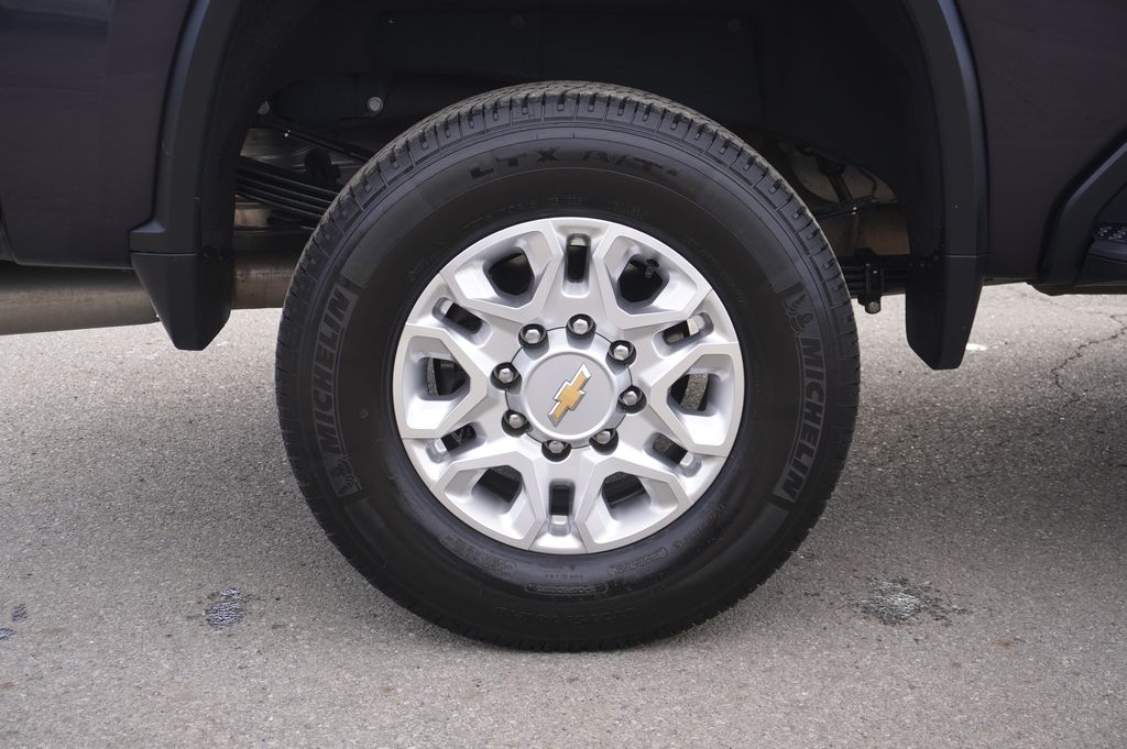 used 2024 Chevrolet Silverado 2500 HD car, priced at $54,328