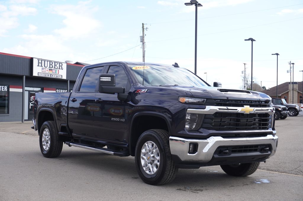 used 2024 Chevrolet Silverado 2500 HD car, priced at $54,328