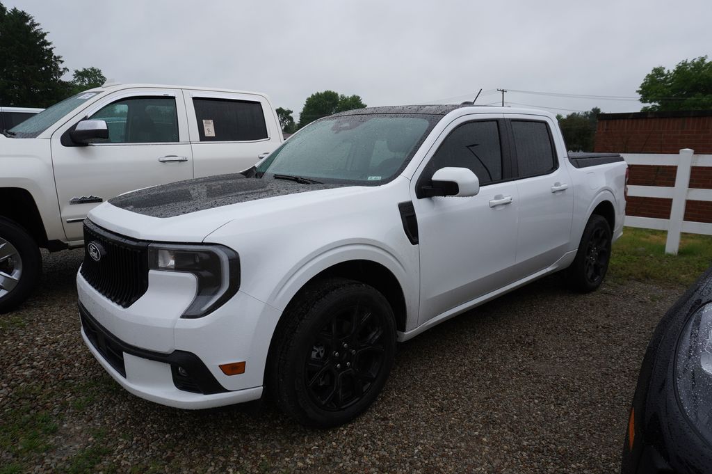 used 2025 Ford Maverick car