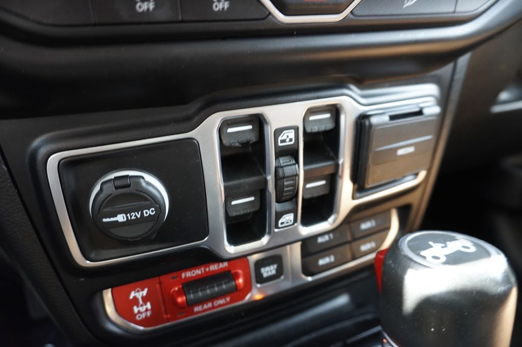 used 2020 Jeep Wrangler car, priced at $27,139