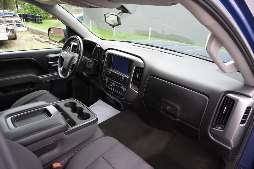 used 2015 Chevrolet Silverado 1500 car, priced at $21,656