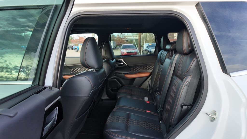 Used 2022 Mitsubishi Outlander SEL CUV