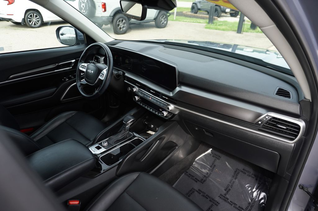 used 2023 Kia Telluride car, priced at $29,894