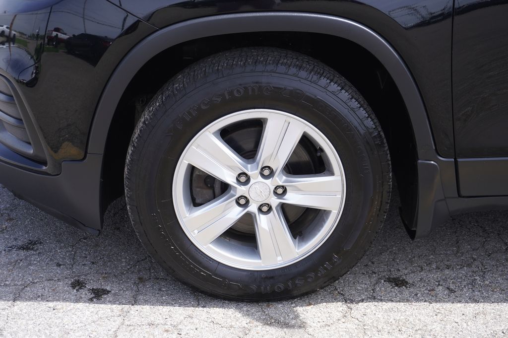 used 2017 Chevrolet Trax car, priced at $11,498