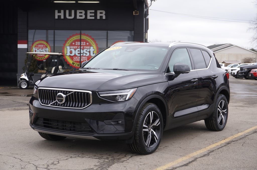used 2023 Volvo XC40 car, priced at $22,421