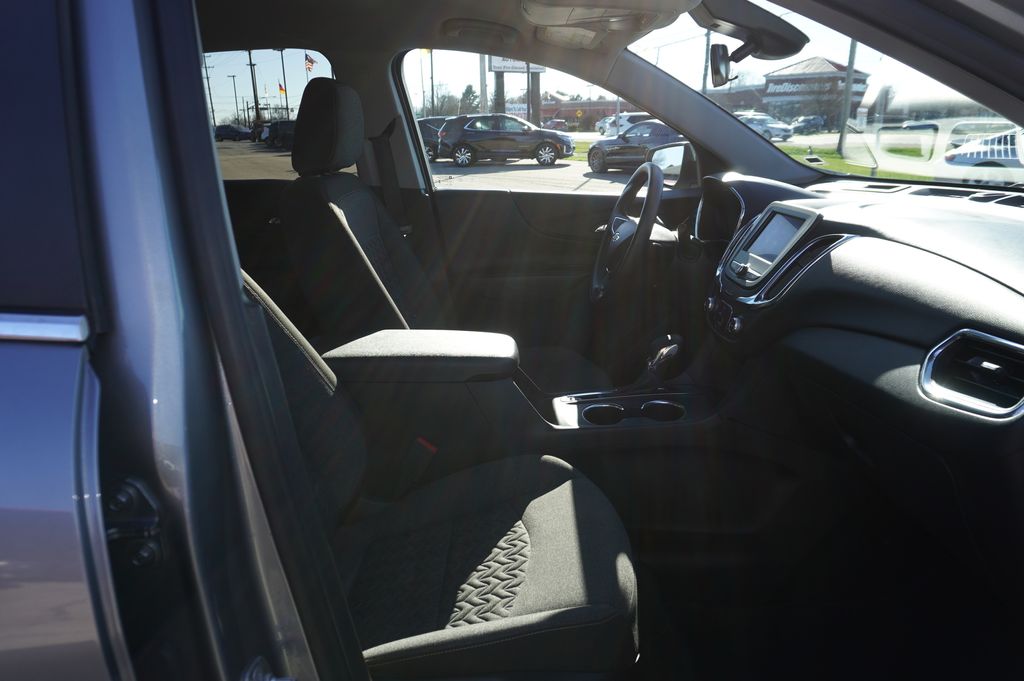 used 2023 Chevrolet Equinox car, priced at $17,666