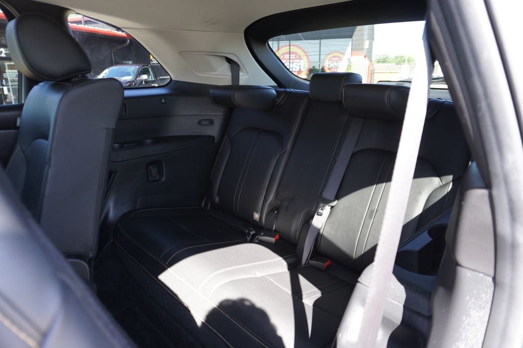used 2024 Mazda CX-90 car, priced at $26,280