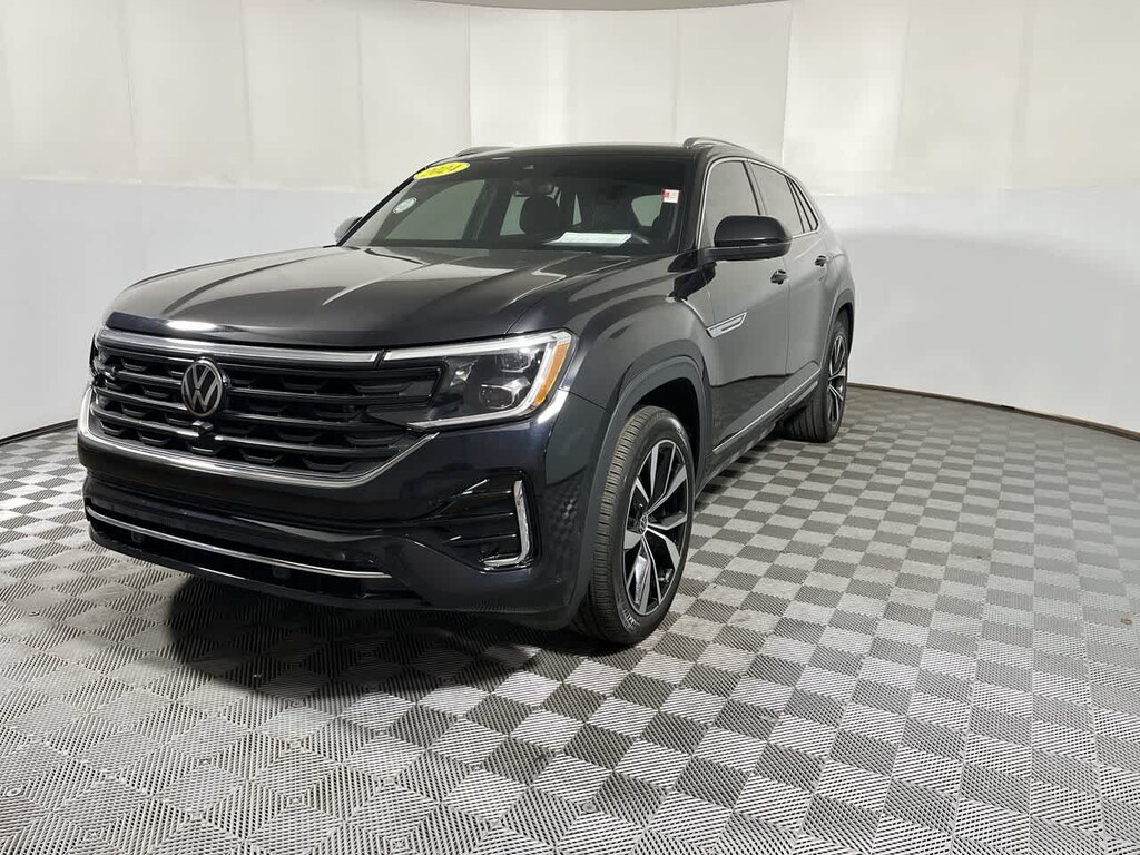 Used 2024 Volkswagen Atlas Cross Sport 2.0T SEL Premium R-Line SUV