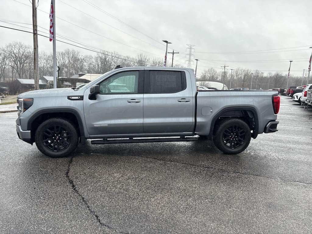 Used 2025 GMC Sierra 1500 Elevation 2WD Crew Cab 147 Truck Crew Cab