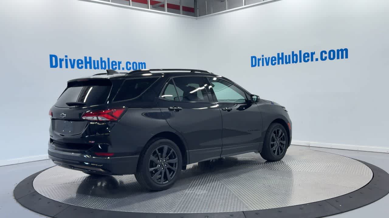 2022 Chevrolet Equinox RS photo 2
