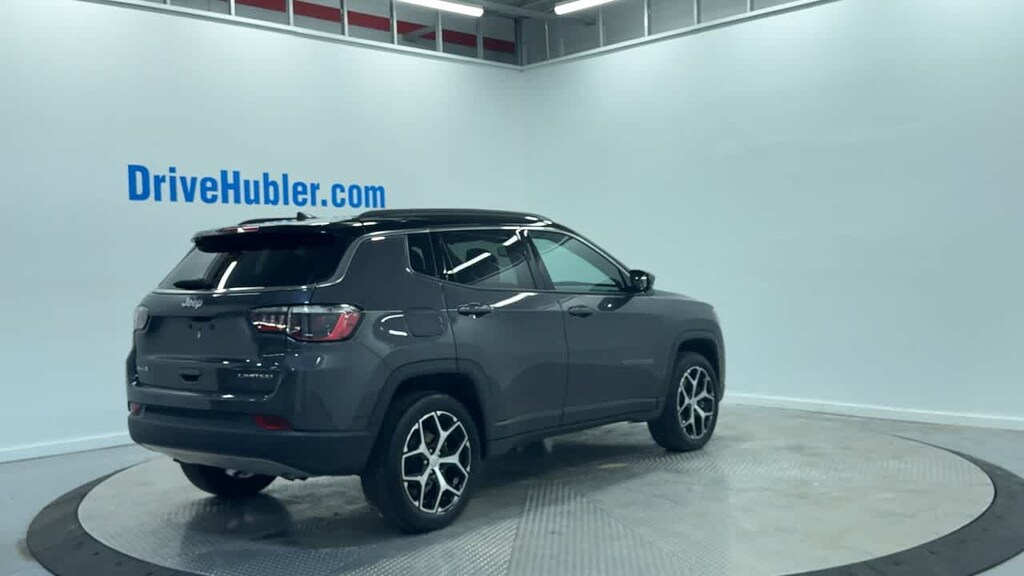 Used 2024 Jeep Compass Limited SUV