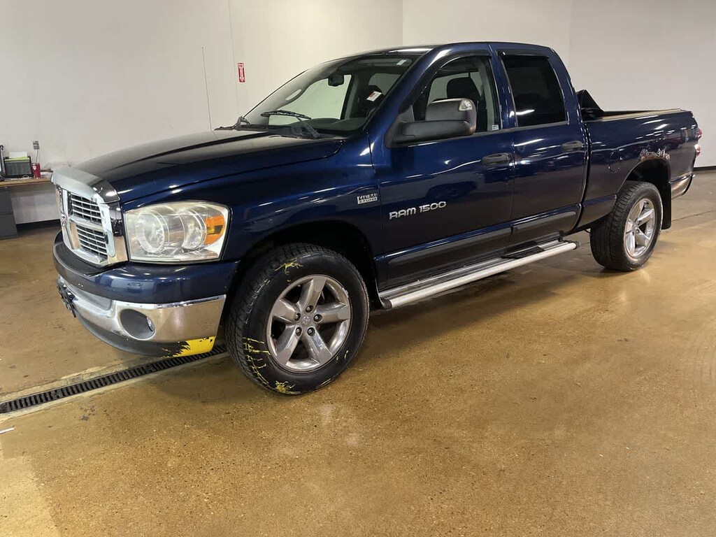 Used 2007 Dodge Ram 1500 SLT 4WD Quad Cab 140.5 Truck Quad Cab