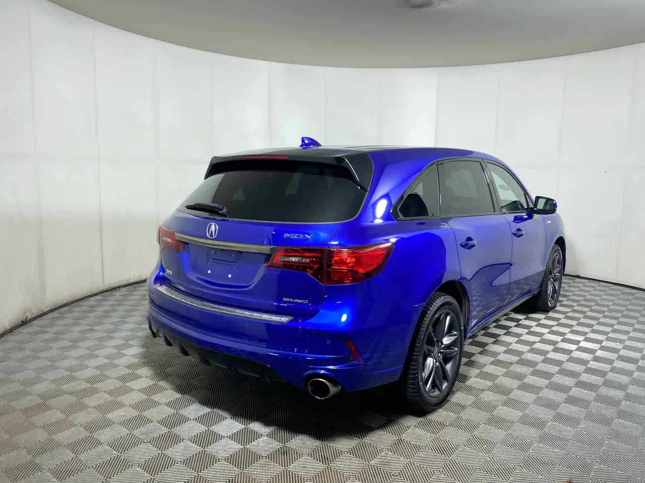 2020 Acura MDX Technology A-Spec photo 2