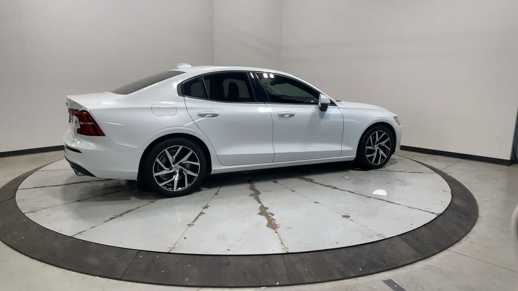 Used 2019 Volvo S60 Momentum Sedan