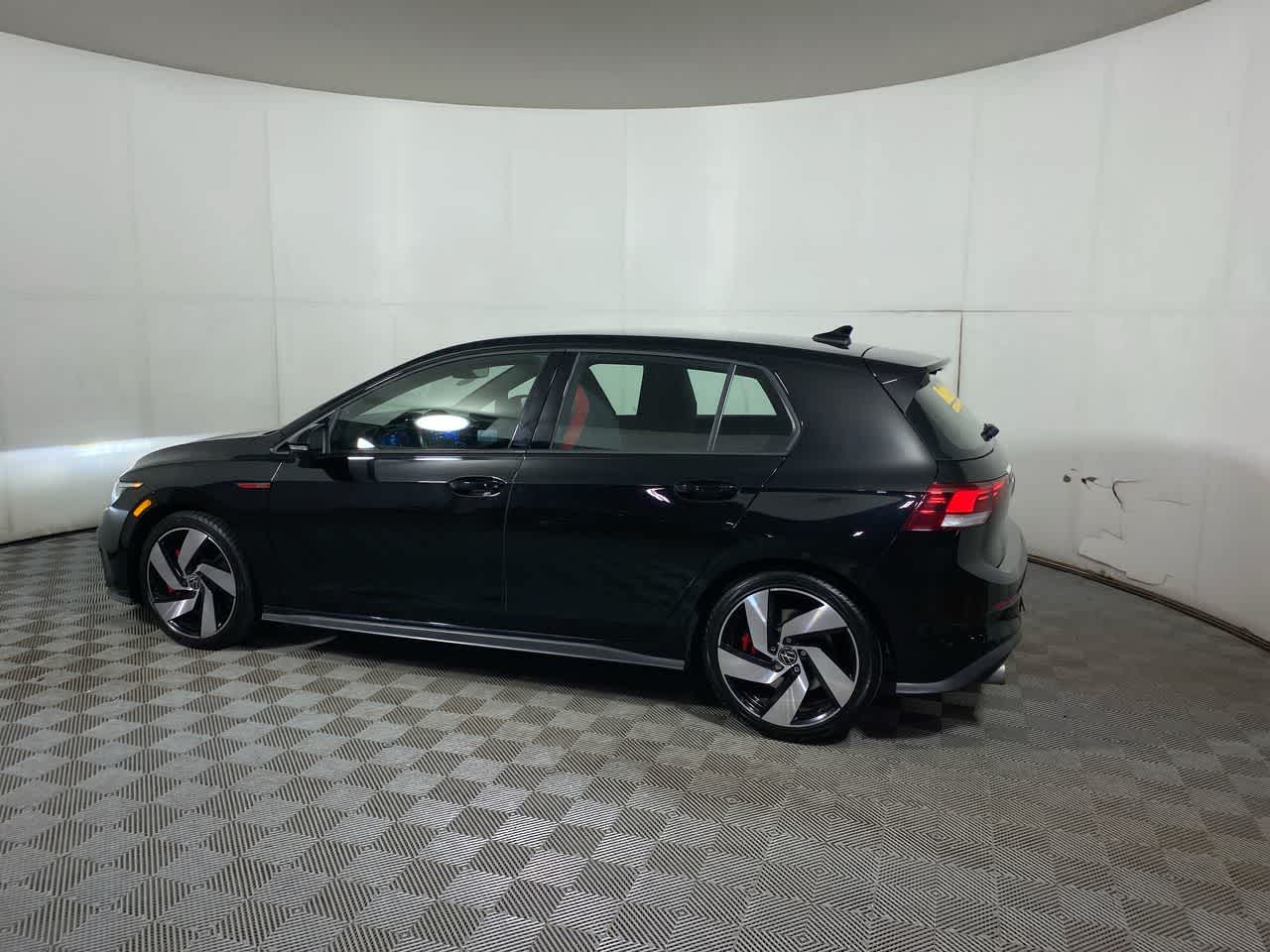 2024 Volkswagen Golf GTI S photo 3