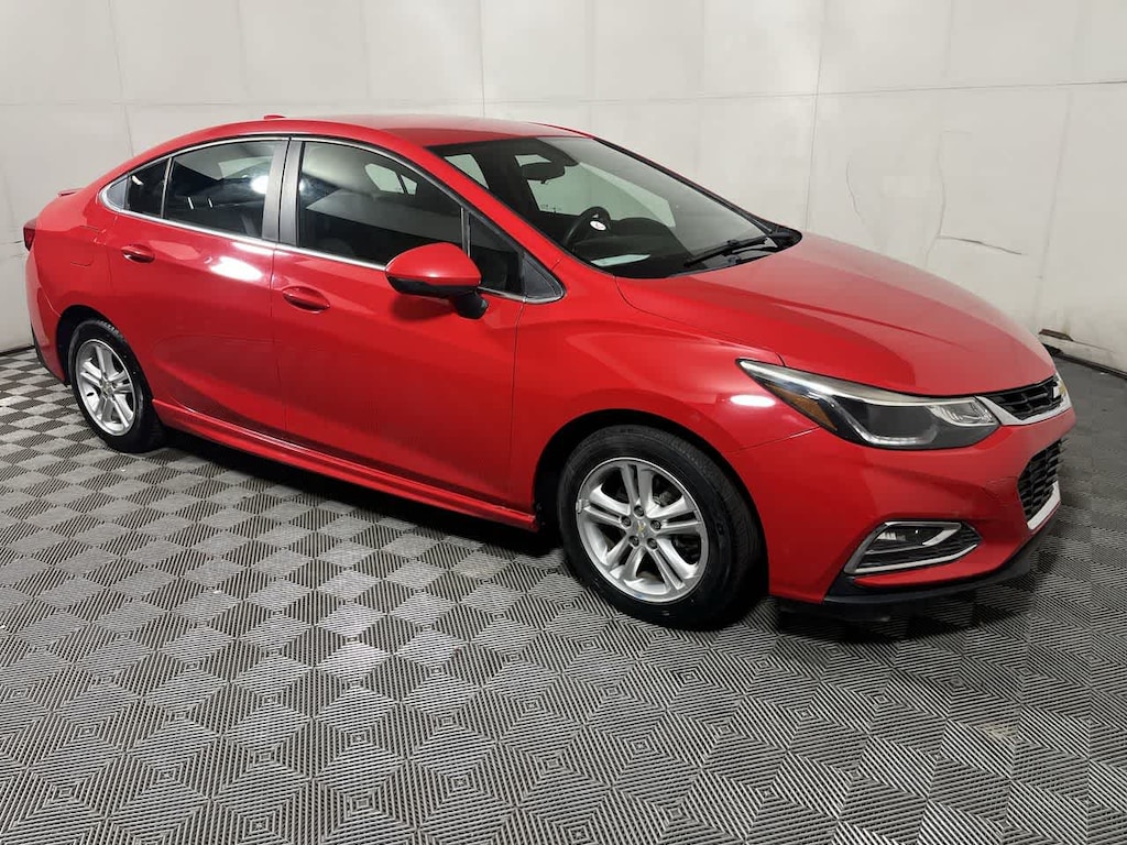Used 2017 Chevrolet Cruze LT Sedan