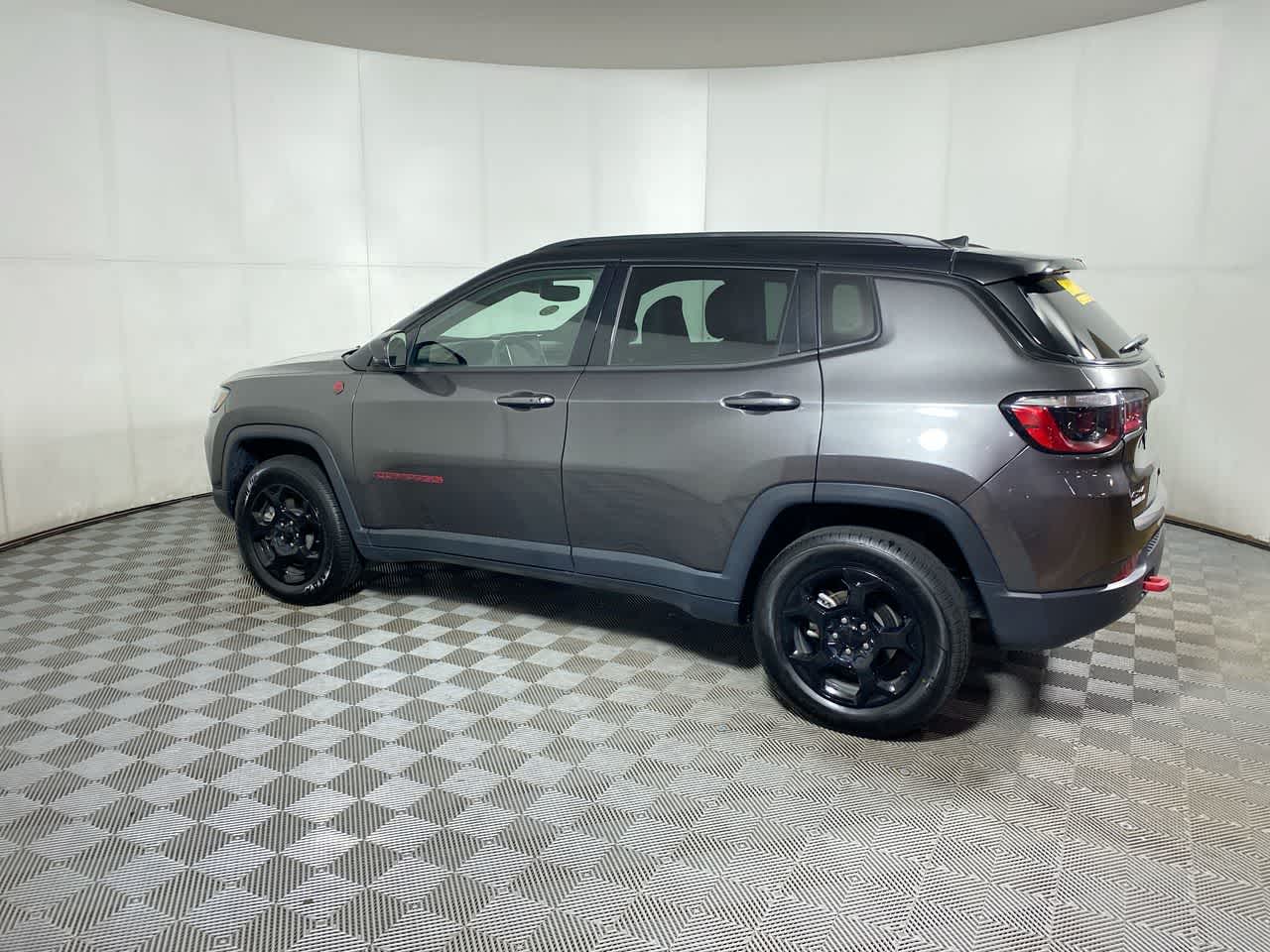 2023 Jeep Compass Trailhawk photo 4