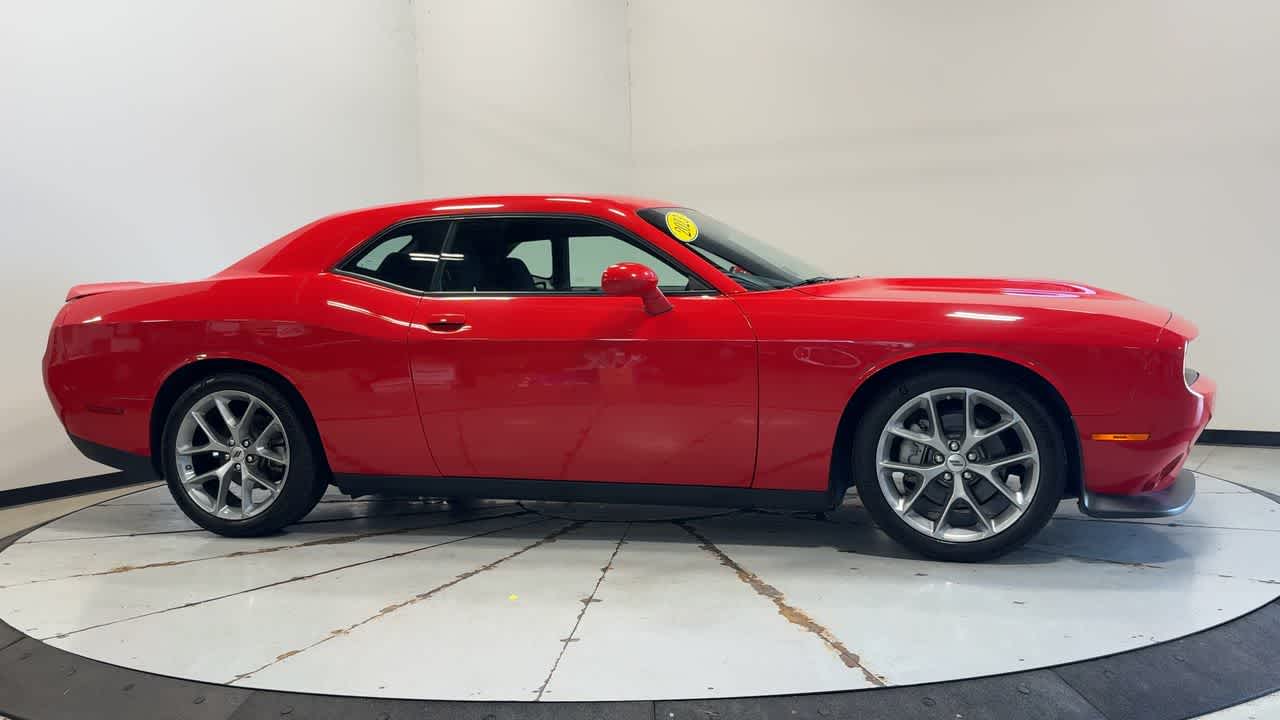 2022 Dodge Challenger GT photo 4