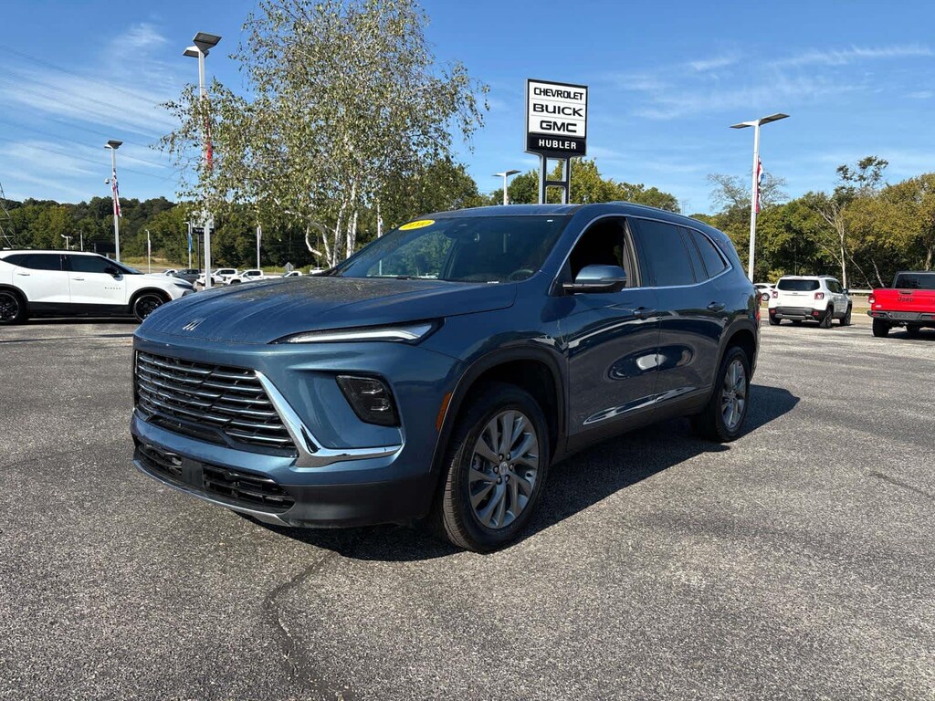 Used 2025 Buick Enclave Preferred SUV