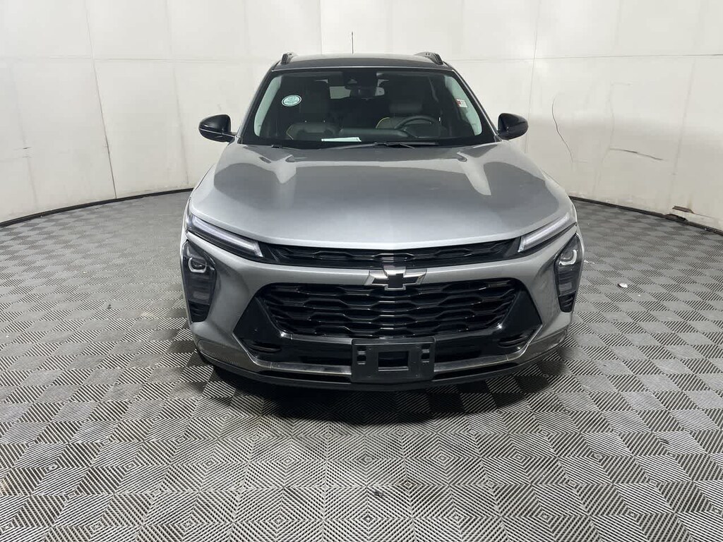 Used 2024 Chevrolet Trax Activ SUV