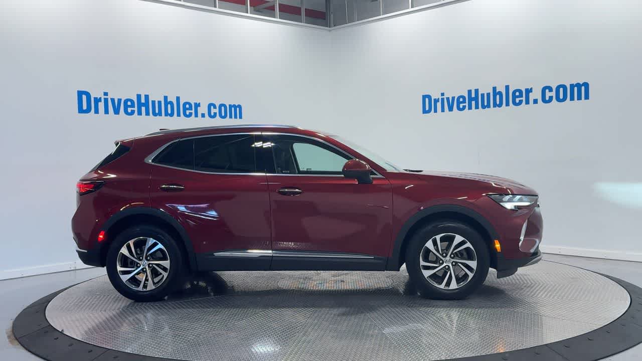 2022 Buick Envision Essence photo 3