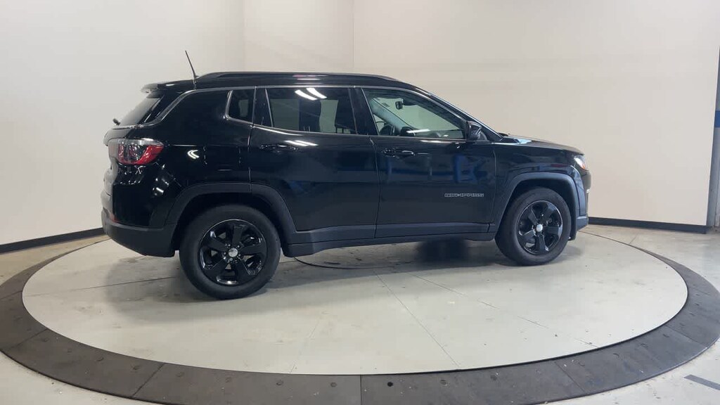 Used 2019 Jeep Compass Latitude SUV