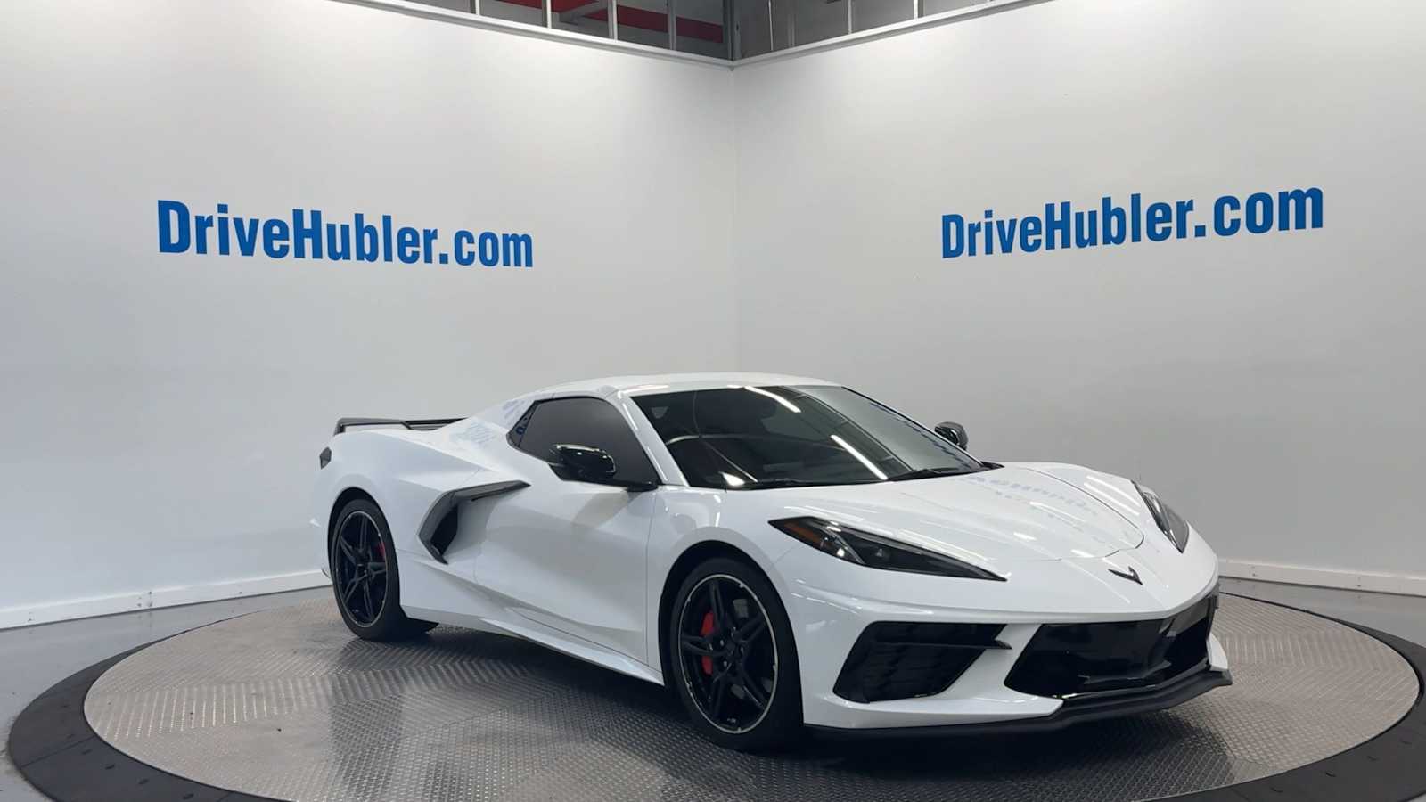 2023 Chevrolet Corvette 1LT Convertible photo 2