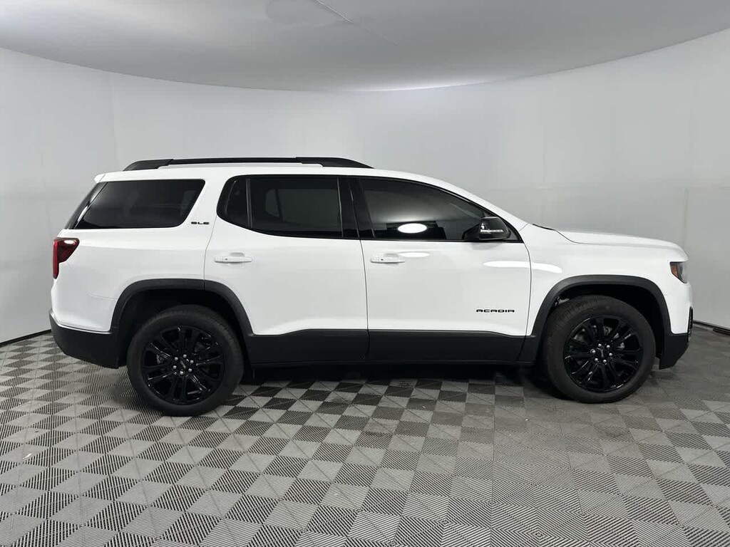 Used 2023 GMC Acadia SLE SUV