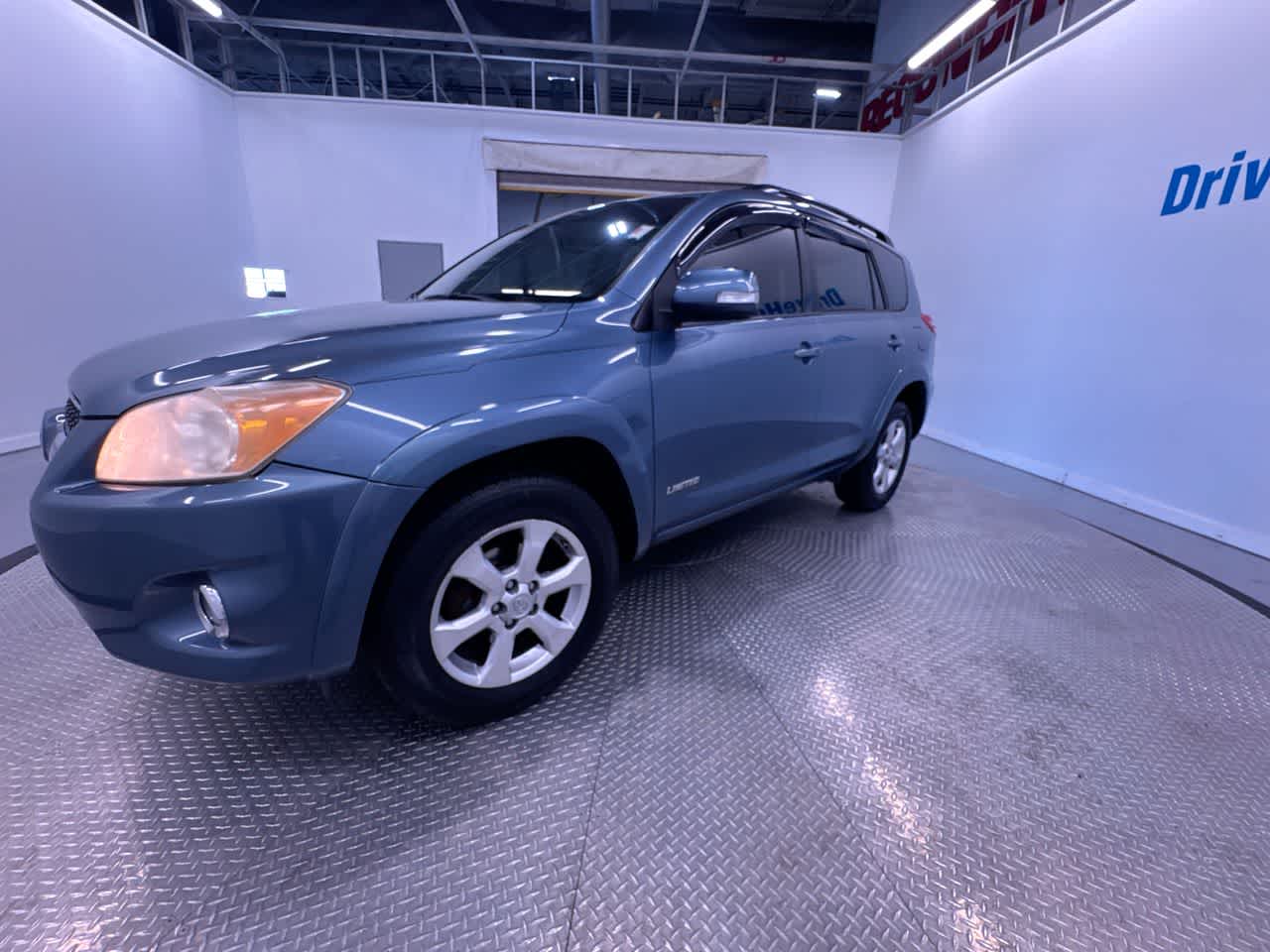 2010 Toyota RAV4 Limited photo 4